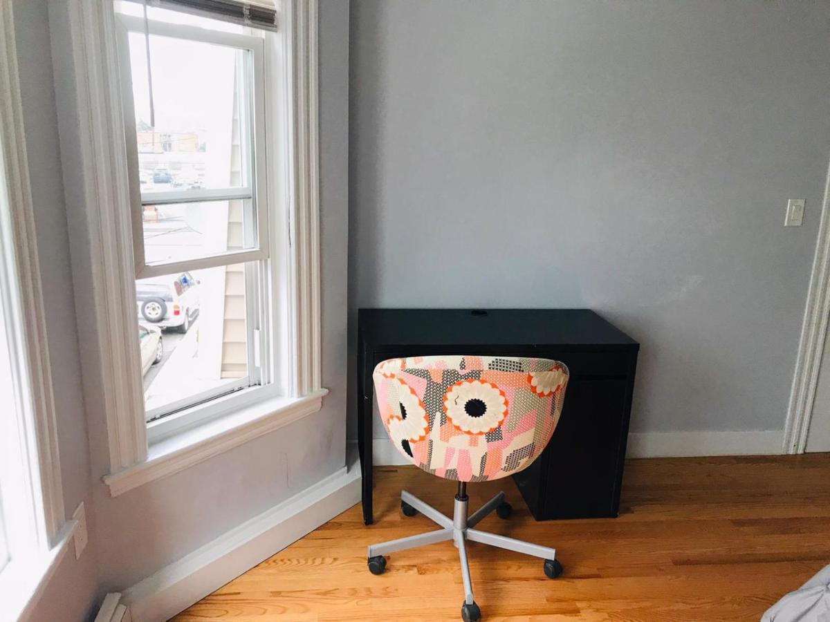 Renovated, 10 Min From The City Boston Exterior foto
