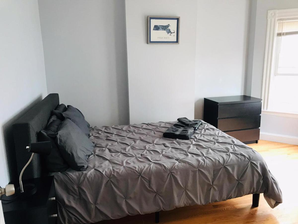 Renovated, 10 Min From The City Boston Exterior foto