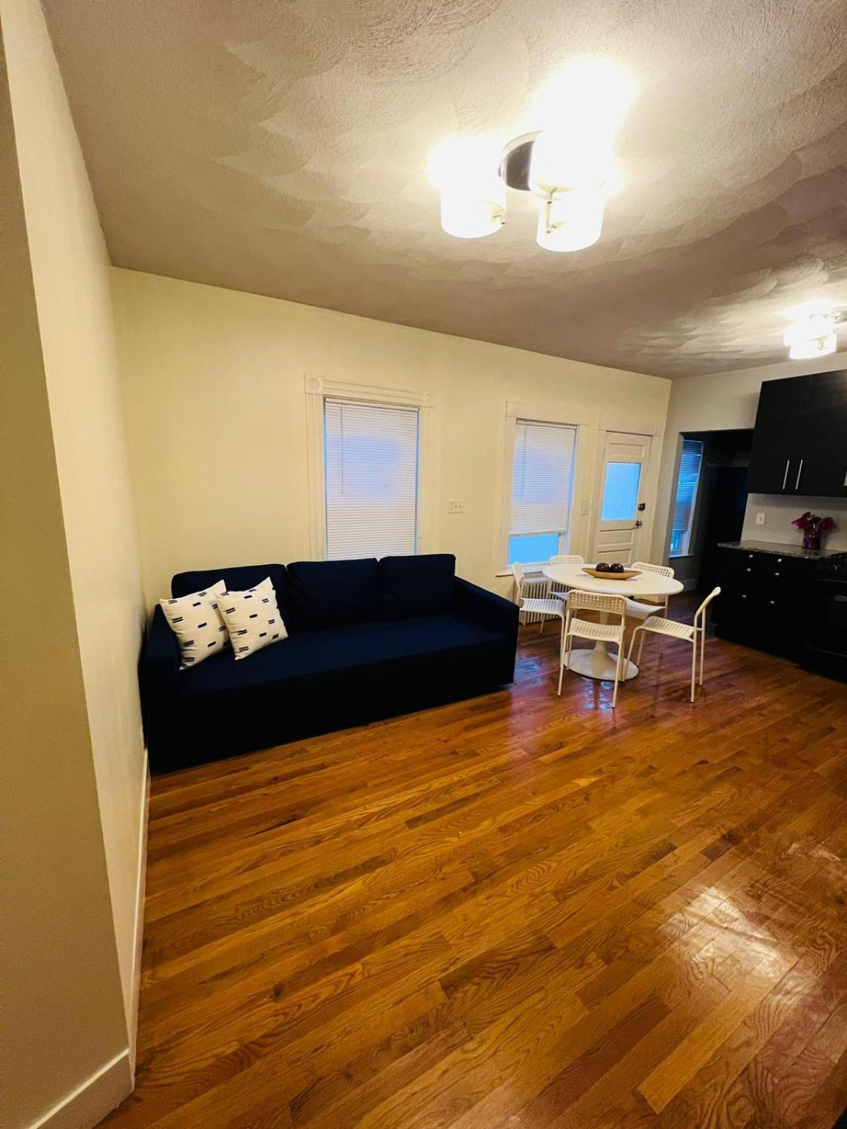 Renovated, 10 Min From The City Boston Exterior foto